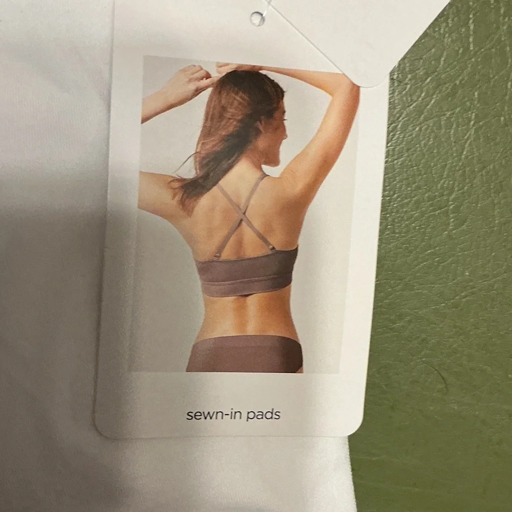 NWT Jockey Women's Soft White Bra - Picture 3 of 4